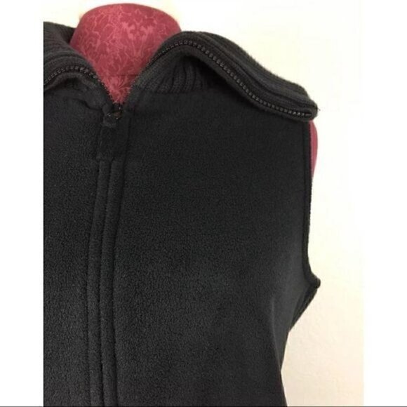 LandsEnd Zip Vest Small 6 8 Outdoor Black Pockets - Picture 2 of 8
